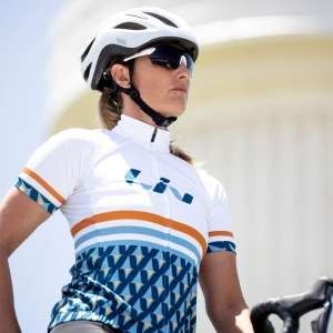 Liv Beliv Jersey Shirt - White/Blue Liv