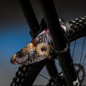 Paraphate Unleazhed Mudguard M01 Crazy More Donuts Unleazhed