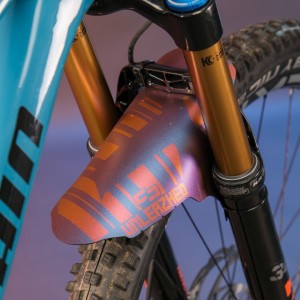 Paraphate Unleazhed Mudguard M01 Red-Blue Red-Gold Logo Unleazhed