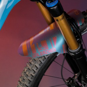 Paraphate Unleazhed Mudguard M01 Logo Violet/Green-Red/Gold Unleazhed