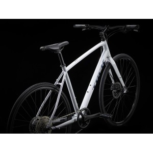 Bike Trek FX 3 Disc - Crystal White 2023 Trek Bikes