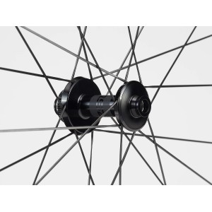 Front road wheel Bontrager Aeolus RSL 51 TLR Disc Bontrager