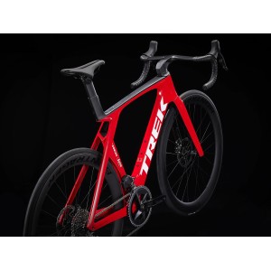 Bicycle Trek Madone SLR 6 eTap Gen 7 - Viper Red 2023 Trek Bikes