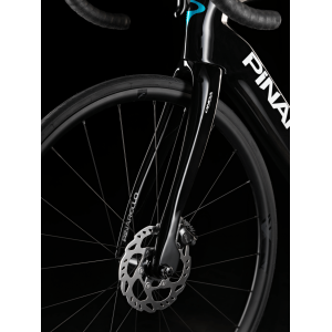 Bicycle Pinarello Nytro E5 105 Di2 - Brilliant Black Pinarello