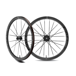 Pair of Carbon Wheels Cadex Max 40 Giant