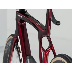 Trek Madone SLR 7 Gen 8 Bike - Carbon Red Smoke 2025 Trek Bikes