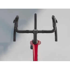 Bicicletta Trek Madone SL 6 Gen 8 - Crimson Trek Bikes