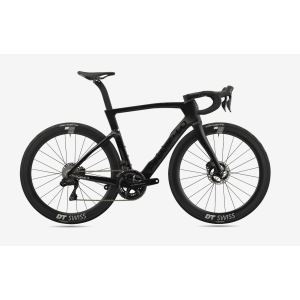 Pinarello Dogma F RedAXS Princeton Peak - Black On Black Pinarello