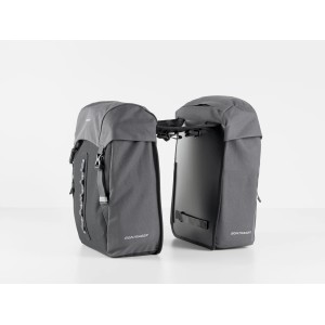 Double side bag Bontrager Town 17 liters Trek Bikes