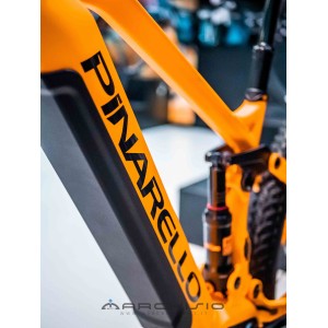 Bicicletta E-bike Pinarello Nytro Dust 2 2021 A576 Tg. S Sahara Orange Pinarello